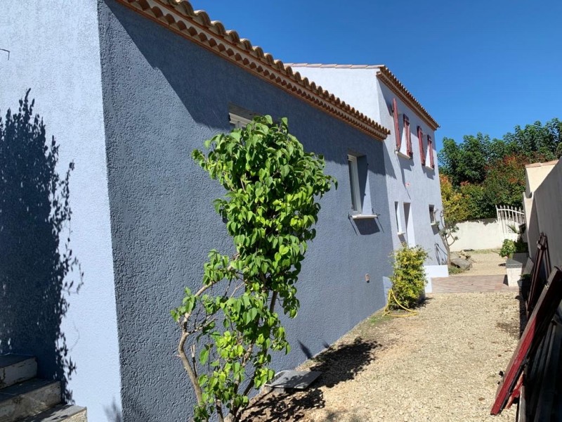 Rénovation à Neuf de Maisons Individuelles à Nîmes grâce à notre Peinture par Projection Airless