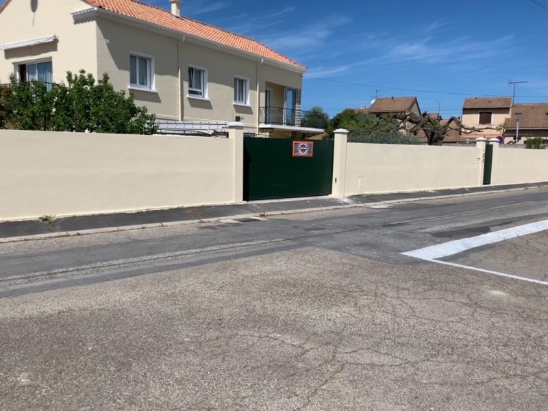 Transformez vos murets avec une rénovation de qualité et une remise en peinture à Avignon