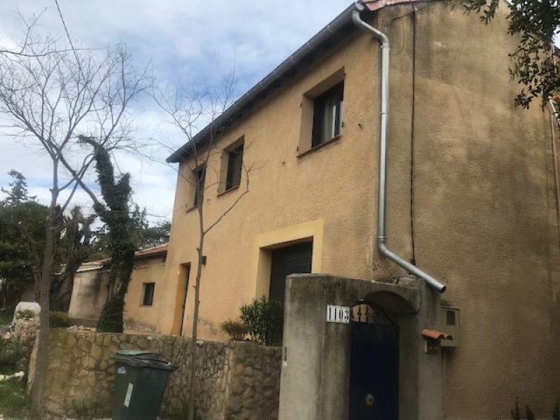 Peinture extérieur par un professionnel à Montpellier, proche de Nîmes et de Sommières